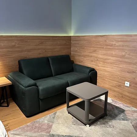 D242 & D243 In Vucko Apartment *