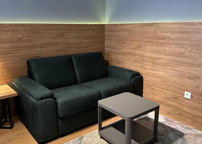 D242 & D243 In Vucko Apartment 4*