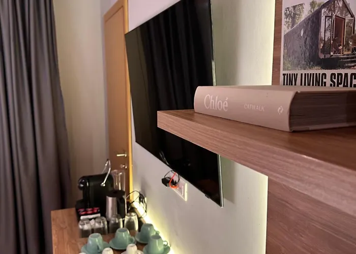 D242 & D243 In Vucko